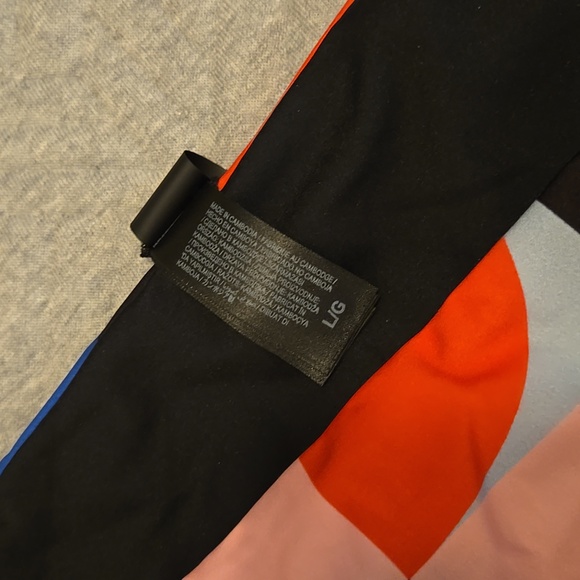 Hurley Women's Quick Dry Reversible Geo Tie Surf Bikini Bottom - Red Orbit - Picture 2 of 4